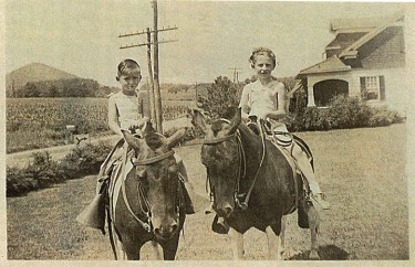 Bill Genetti and Jean Branz, cousins