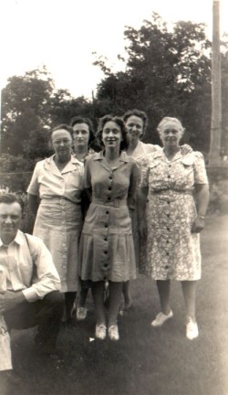 Zambotti Reich Family Women